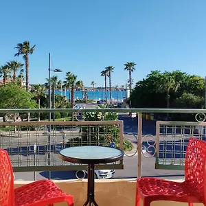 Appartement Sanary Port Et Plages Des Lones, Six-Fours-les-Plages